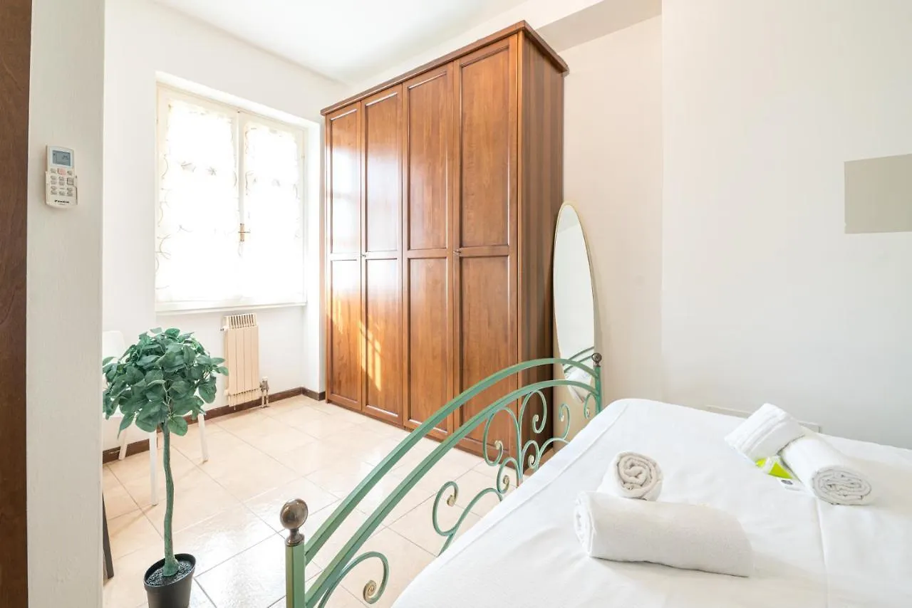Apartment Gardappartamenti Campiello Pool Sirmione Italien